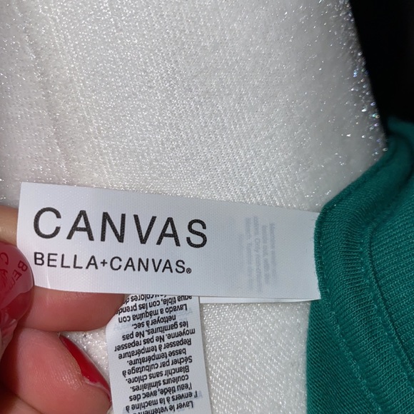 Brand new T-shirt - Picture 3 of 3